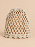 Bonnet femme ajouré léger au crochet, beige, vue de face