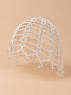Bonnet ajouré perlé au crochet pour femme, coloris blanc, vue de trois quarts