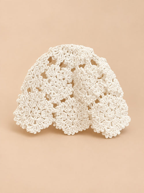 Béret en dentelle à fleurs au crochet, coloris Blanc, vue de face