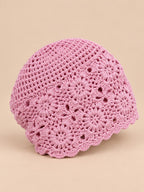Béret femme à fleurs au crochet, rose, vue de trois quarts