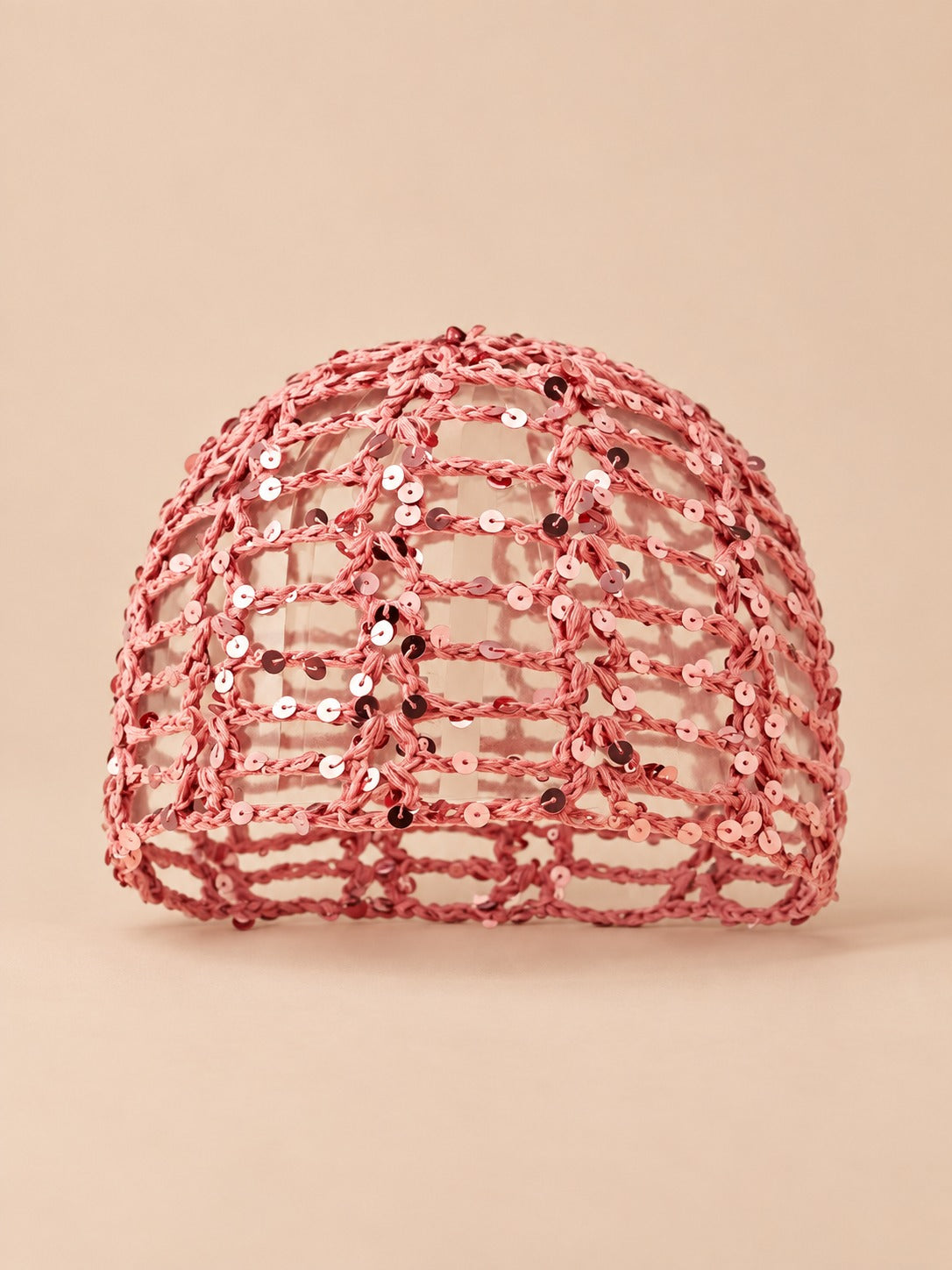 Bonnet calotte au crochet à sequins, rose, vue de face