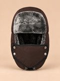 Chapka aviateur avec masque coupe-vent marron, vue de face.