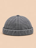 Bonnet docker délavé rétro gris, vue de face.