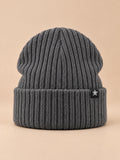Bonnet homme gris 3 côtelé à revers avec étiquette étoile, vue de face