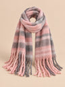 Rose et gris à carreaux