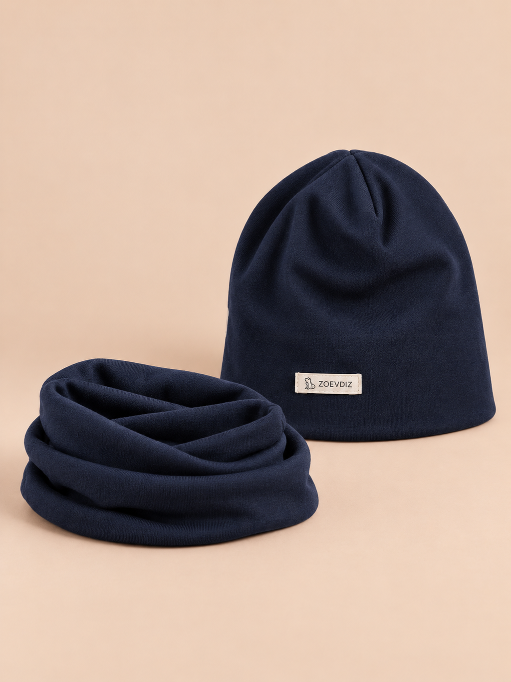 Ensemble bonnet et snood enfant Noir, vue de face.