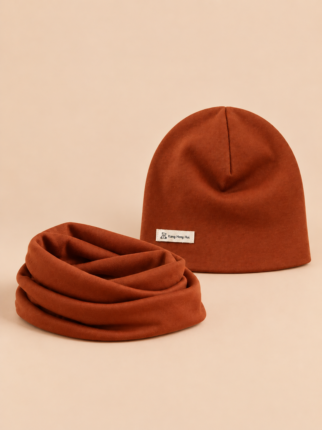 Ensemble bonnet et snood enfant Caramel, vue de face.