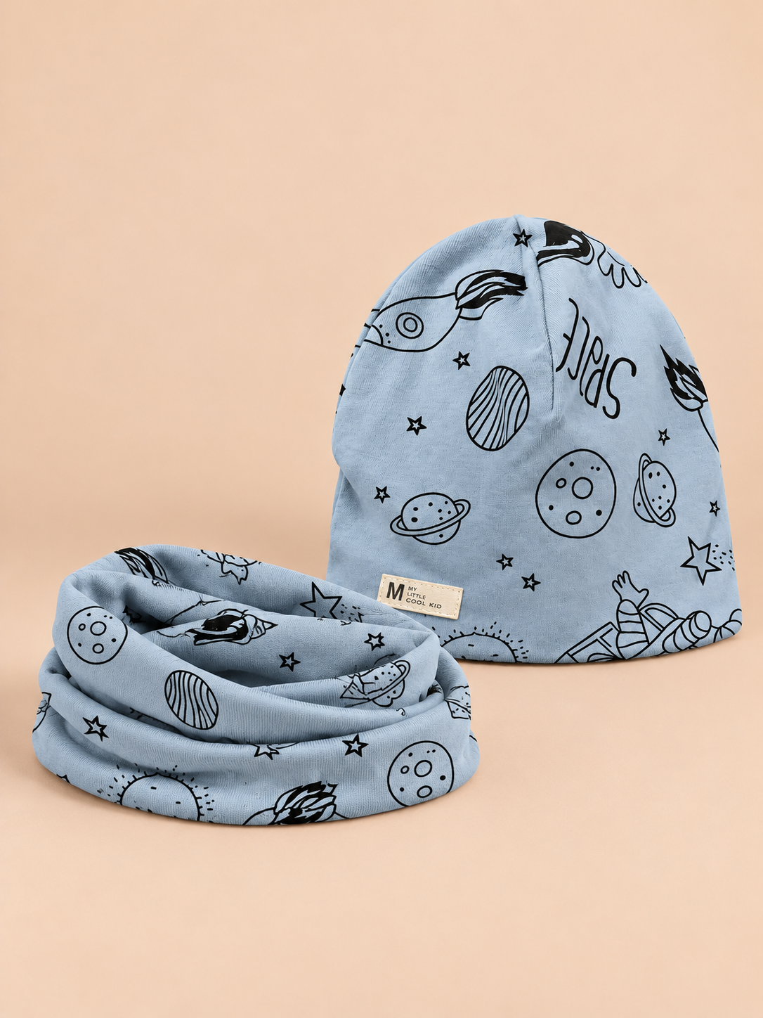Ensemble bonnet et snood enfant Lune bleu clair, vue de face.
