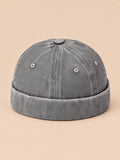 Bonnet marin docker en denim délavé gris, vue de face.