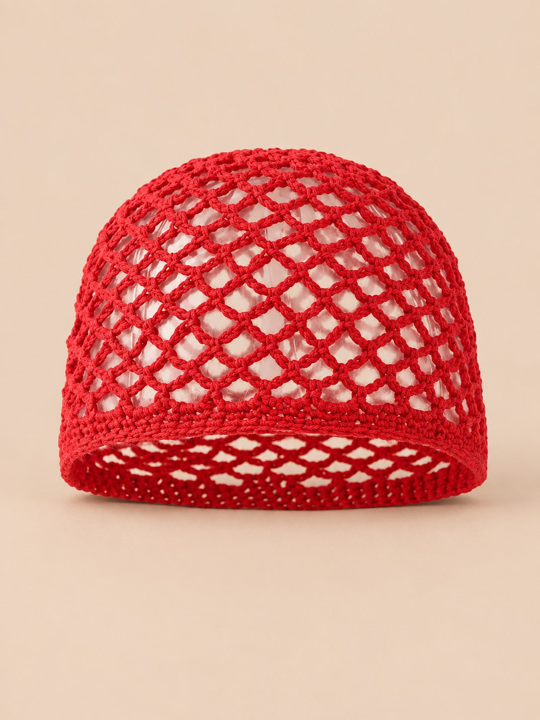 Bonnet résille en coton au crochet, rouge, vue de face