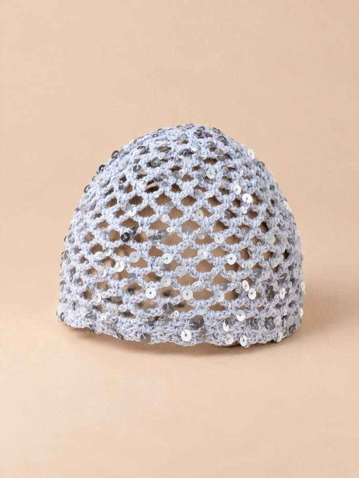 23 × 17 cm à plat