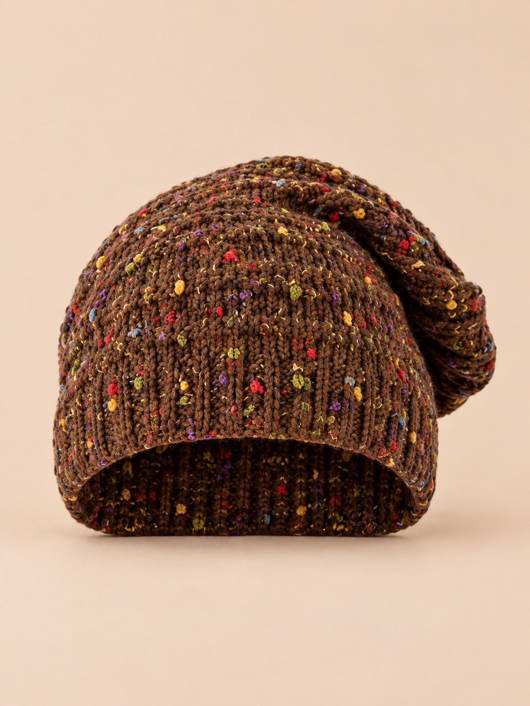 Bonnet slouchy femme bicolore en maille mouchetée, café, vue de face