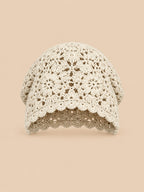 Bonnet turban ajouré au crochet, beige, vue de face