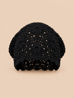 Bonnet turban ajouré au crochet, noir, vue de face