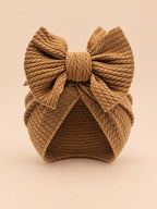 Bonnet turban bébé fille assorti mère-enfant, café, modèle à nœud, vue de face